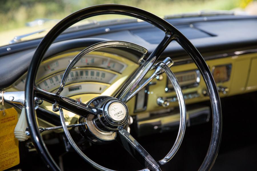 Панель приборов Mercury Montclair Convertible (76B) 1956 года  (фото 32 из 40)